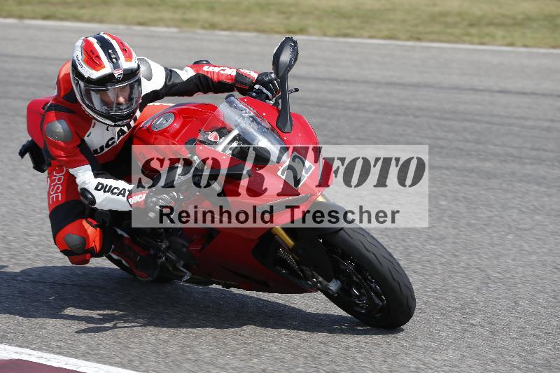 /Archiv-2025/49 26.08.2025 Cornu Master School ADR/gruen-vert/22